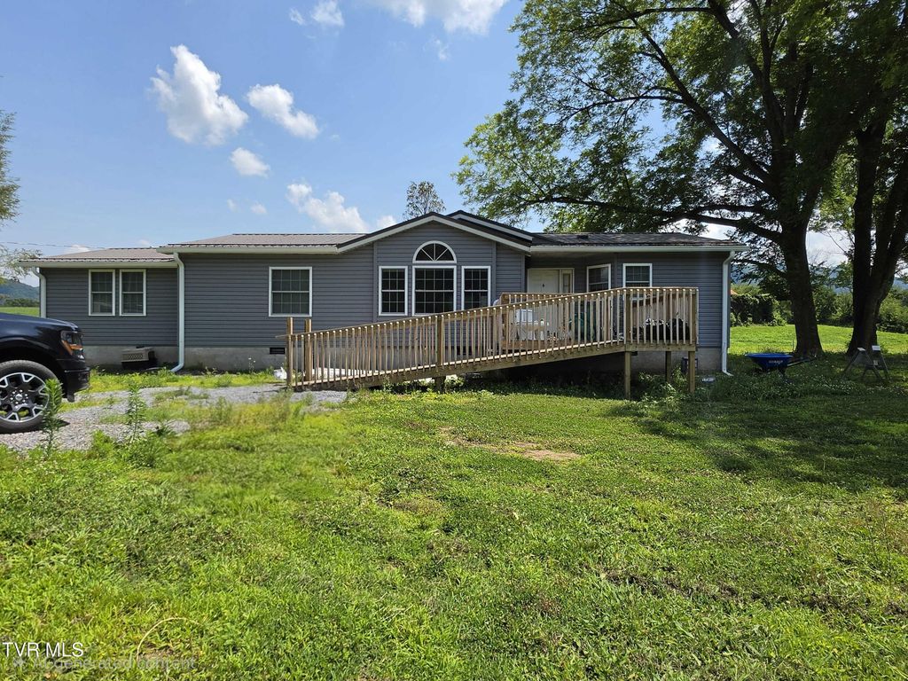 453 Aj Willis Road, Jonesborough, TN 37659