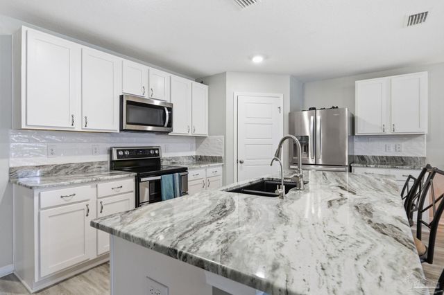 957 Lovebird Ct, Pensacola, FL 32534