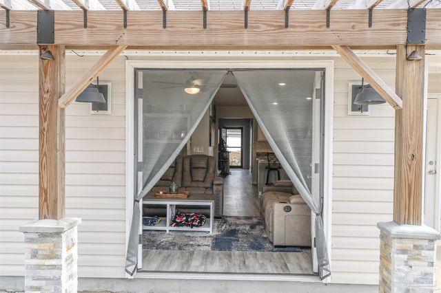 957 Lovebird Ct, Pensacola, FL 32534