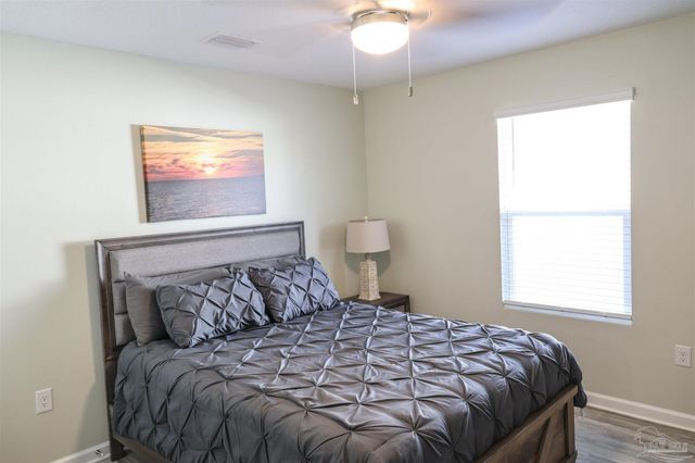 957 Lovebird Ct, Pensacola, FL 32534