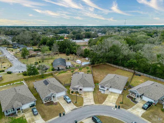 957 Lovebird Ct, Pensacola, FL 32534