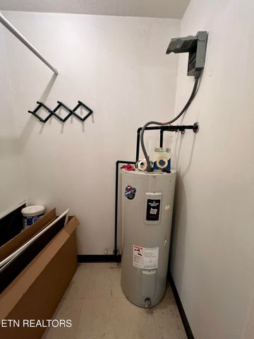 1117 Oak Cluster Drive, Sevierville, TN 37862