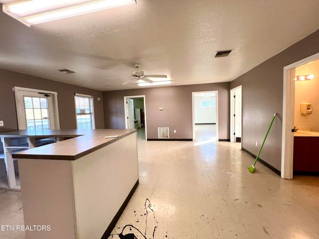 1117 Oak Cluster Drive, Sevierville, TN 37862