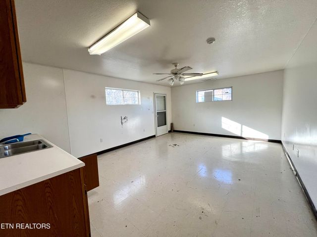 1117 Oak Cluster Drive, Sevierville, TN 37862