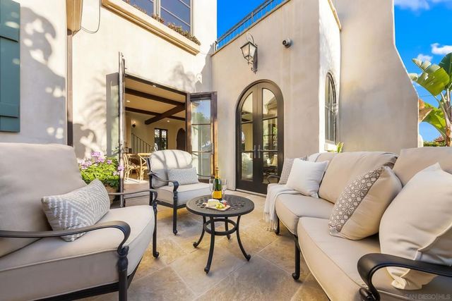 730 Stratford Ct, Del Mar, CA 92014