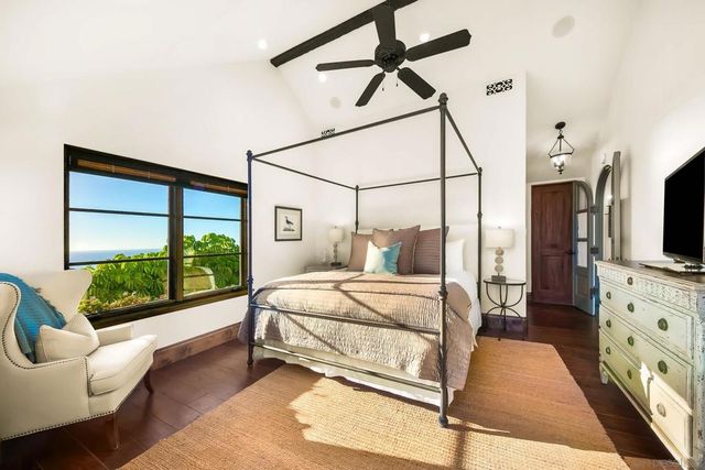 730 Stratford Ct, Del Mar, CA 92014