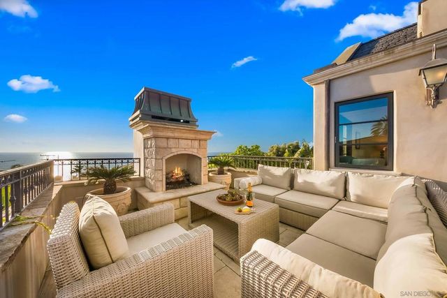 730 Stratford Ct, Del Mar, CA 92014