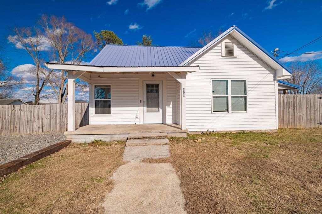 101 Highland Street, Winchester, TN 37398