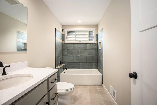 1032 Arlington Avenue, Grand Haven, MI 49417