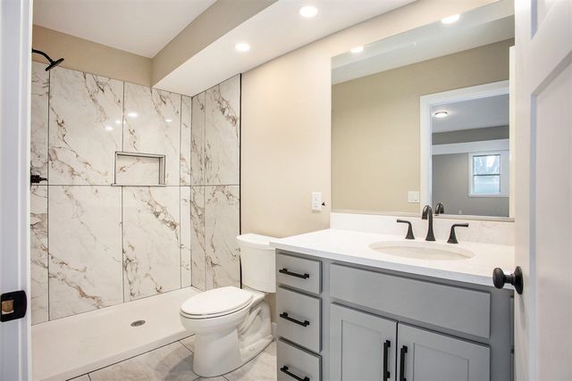 1032 Arlington Avenue, Grand Haven, MI 49417