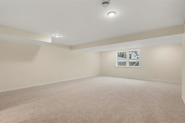 1032 Arlington Avenue, Grand Haven, MI 49417