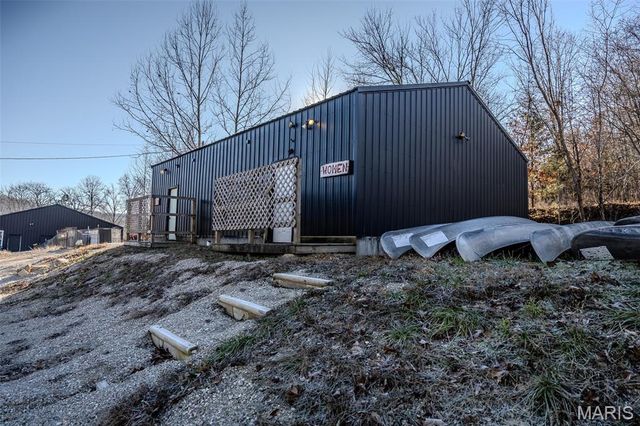 30633 MARIGOLD, Lebanon, MO 65536