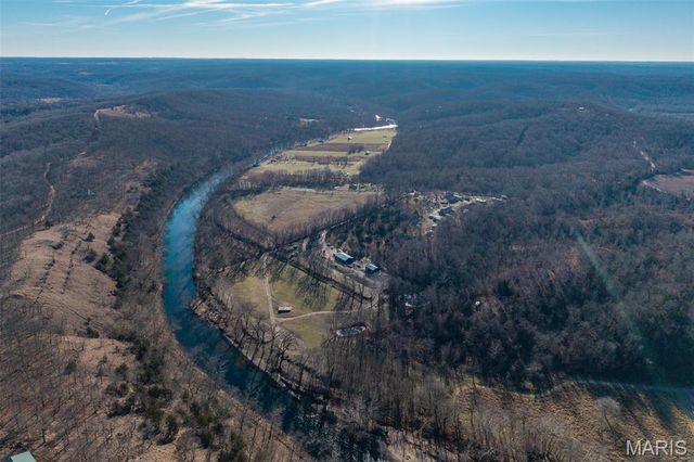 30633 MARIGOLD, Lebanon, MO 65536