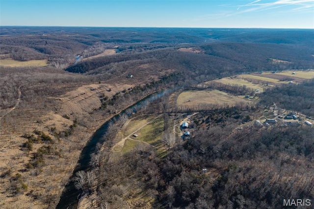 30633 MARIGOLD, Lebanon, MO 65536