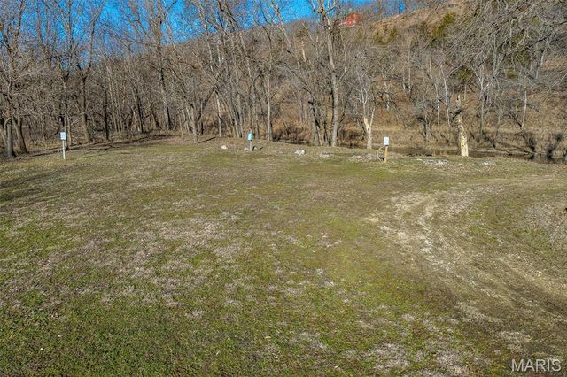 30633 MARIGOLD, Lebanon, MO 65536