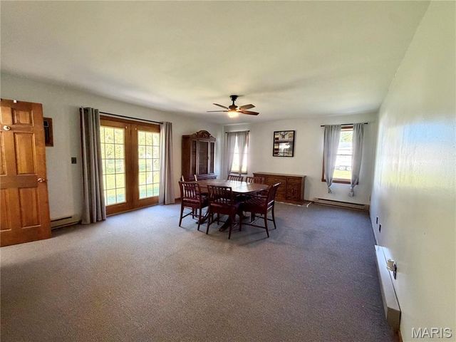 11 Garden Place, Montgomery, MO 63361