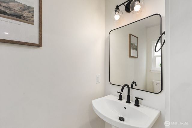 3110 SW 97th Street, Seattle, WA 98126