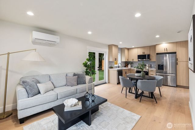 3110 SW 97th Street, Seattle, WA 98126