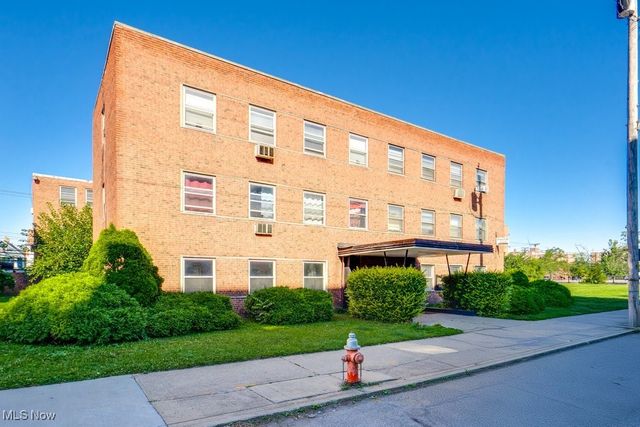 2812 E 130th Street, Cleveland, OH 44120