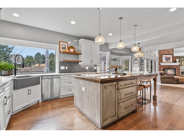 6 Mourning Dove Ln, Littleton, CO 80127