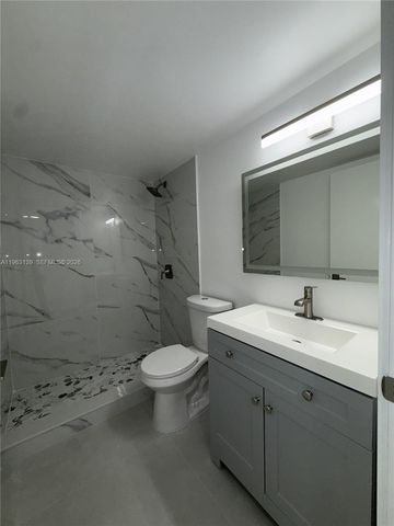 15969 NW 64th Ave 313, Miami Lakes, FL 33014