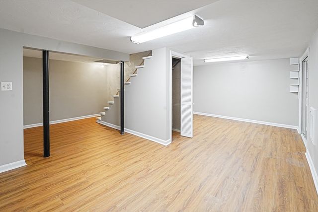 9 Debra Ln 1, Bellingham, MA 02019