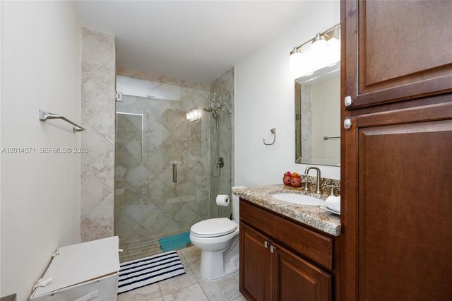 15110 N Saxon Cir, Southwest Ranches, FL 33331