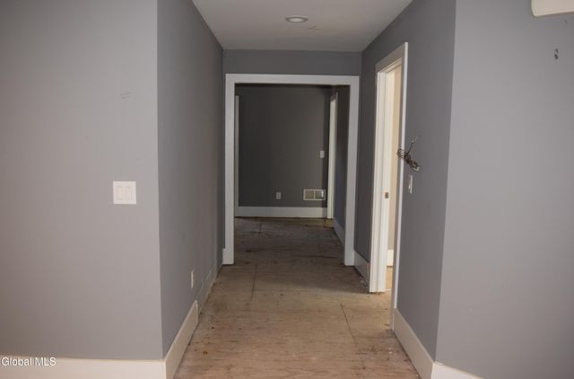 39 Ruggles Road, Saratoga Springs, NY 12866