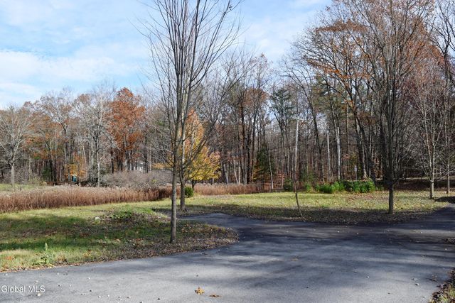 39 Ruggles Road, Saratoga Springs, NY 12866