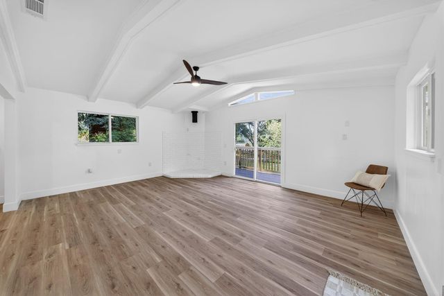 49947 Road 426, Oakhurst, CA 93644