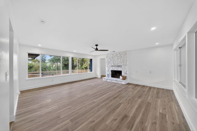 49947 Road 426, Oakhurst, CA 93644