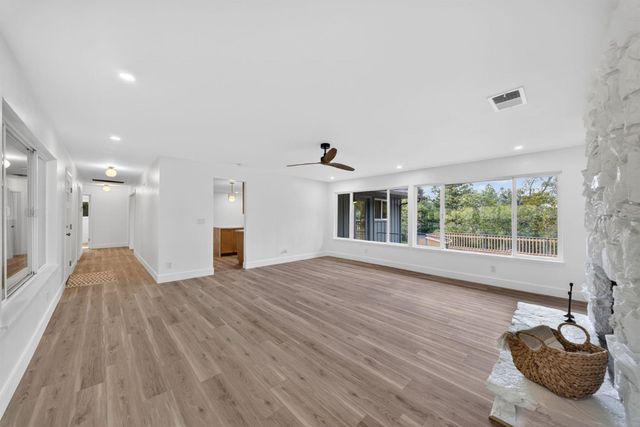 49947 Road 426, Oakhurst, CA 93644