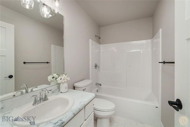 2204 Oriole Drive, Belgrade, MT 59714