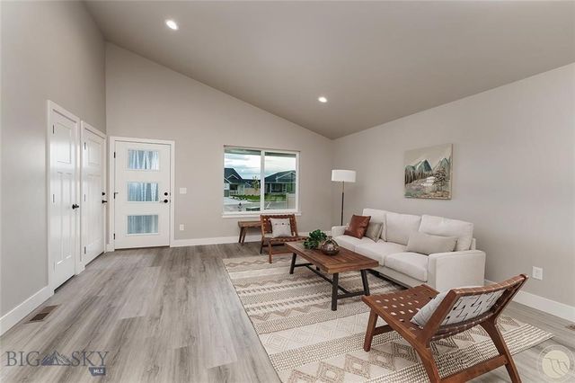 2204 Oriole Drive, Belgrade, MT 59714