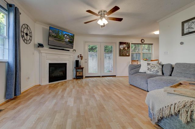 1525 Casper Court, Lexington, KY 40511