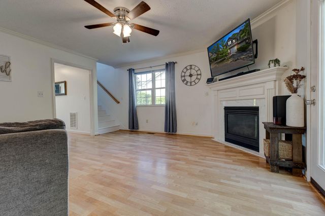 1525 Casper Court, Lexington, KY 40511