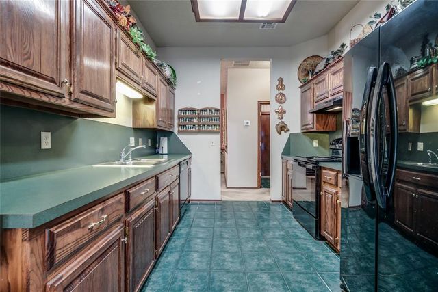 8917 NW 85th Street, Oklahoma City, OK 73132