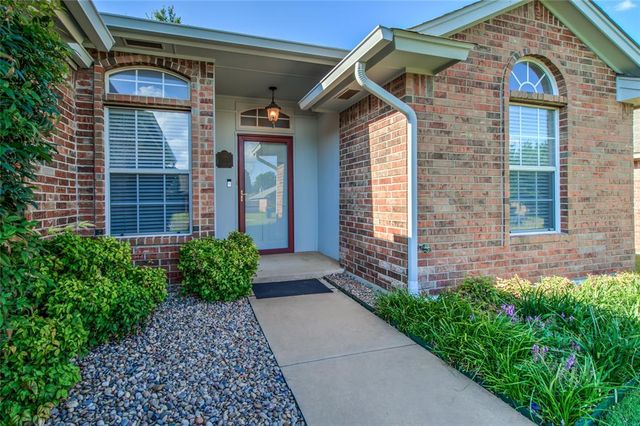 8917 NW 85th Street, Oklahoma City, OK 73132