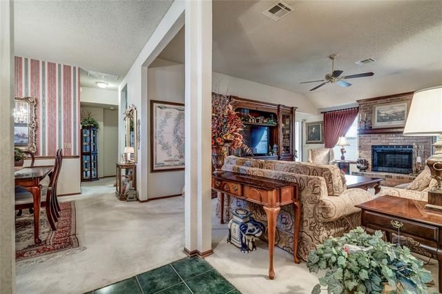 8917 NW 85th Street, Oklahoma City, OK 73132