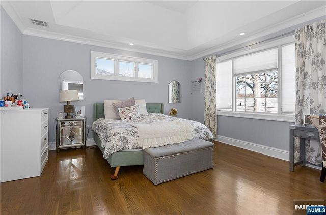 537 Spring Valley Road, Paramus, NJ 07652