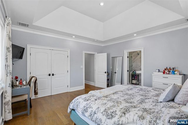 537 Spring Valley Road, Paramus, NJ 07652