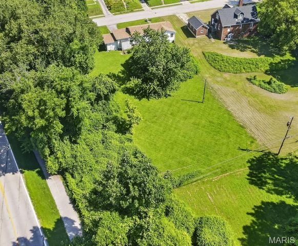 38 S 86th Street, Belleville, IL 62223