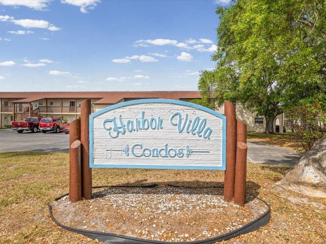 5135 GEMSTONE DRIVE 103, New Port Richey, FL 34652