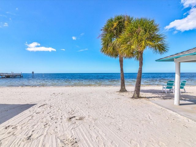 5135 GEMSTONE DRIVE 103, New Port Richey, FL 34652