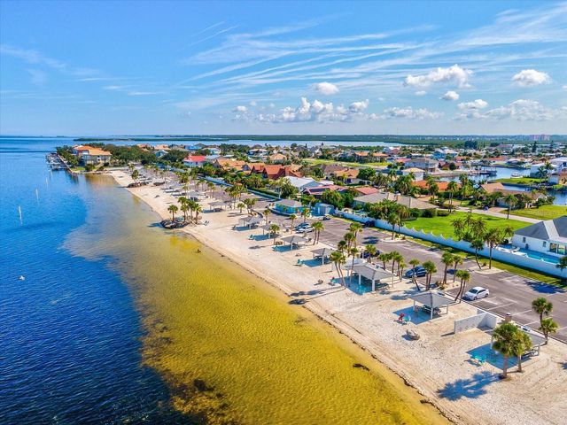 5135 GEMSTONE DRIVE 103, New Port Richey, FL 34652