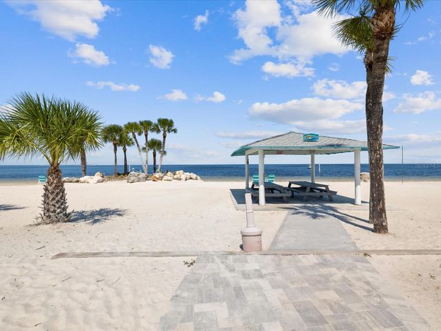 5135 GEMSTONE DRIVE 103, New Port Richey, FL 34652