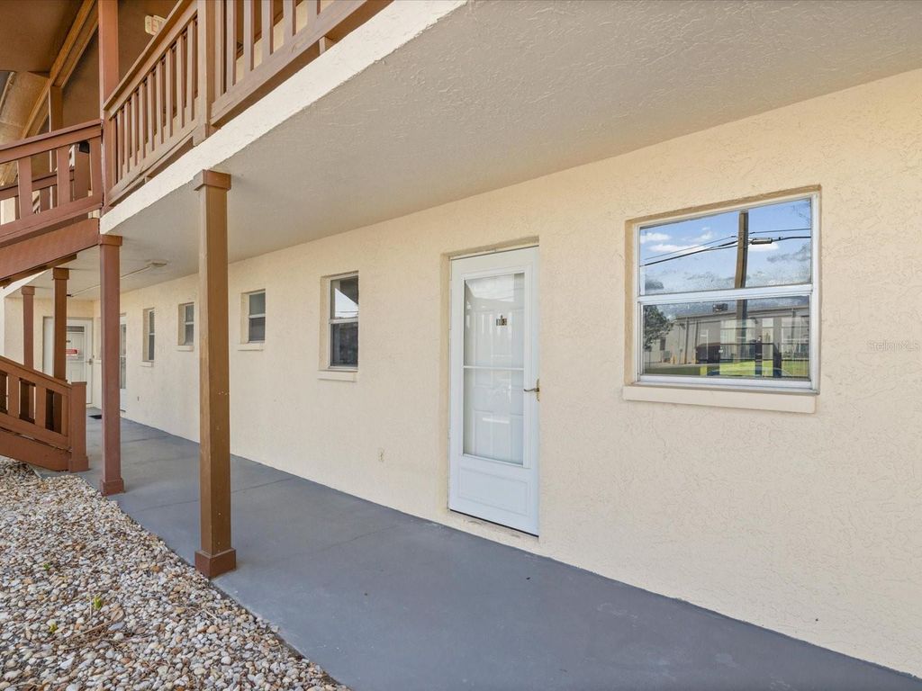 5135 GEMSTONE DRIVE 103, New Port Richey, FL 34652