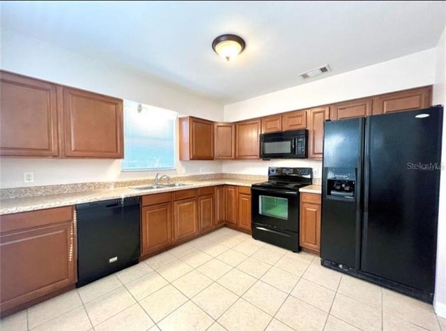 209 AVENUE B SE, Winter Haven, FL 33880