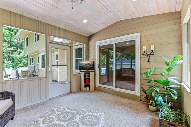 3924 Tonkawood Road, Minnetonka, MN 55345