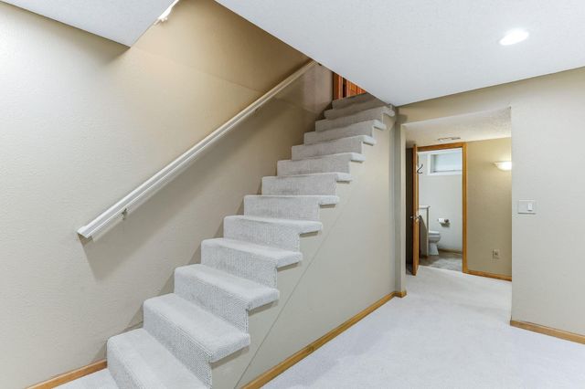 3924 Tonkawood Road, Minnetonka, MN 55345